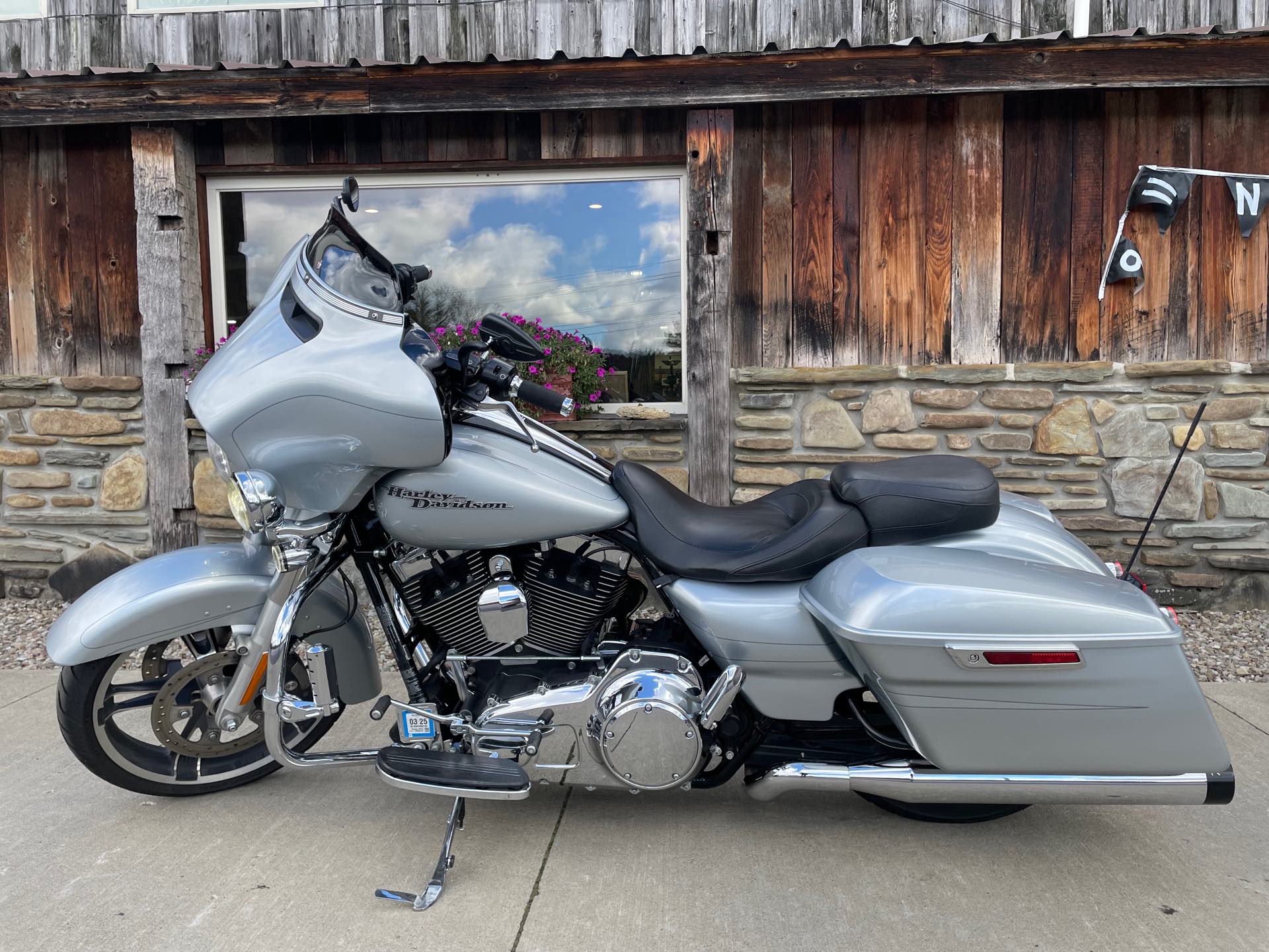 2015 Harley-Davidson Street Glide Special at Arkport Cycles