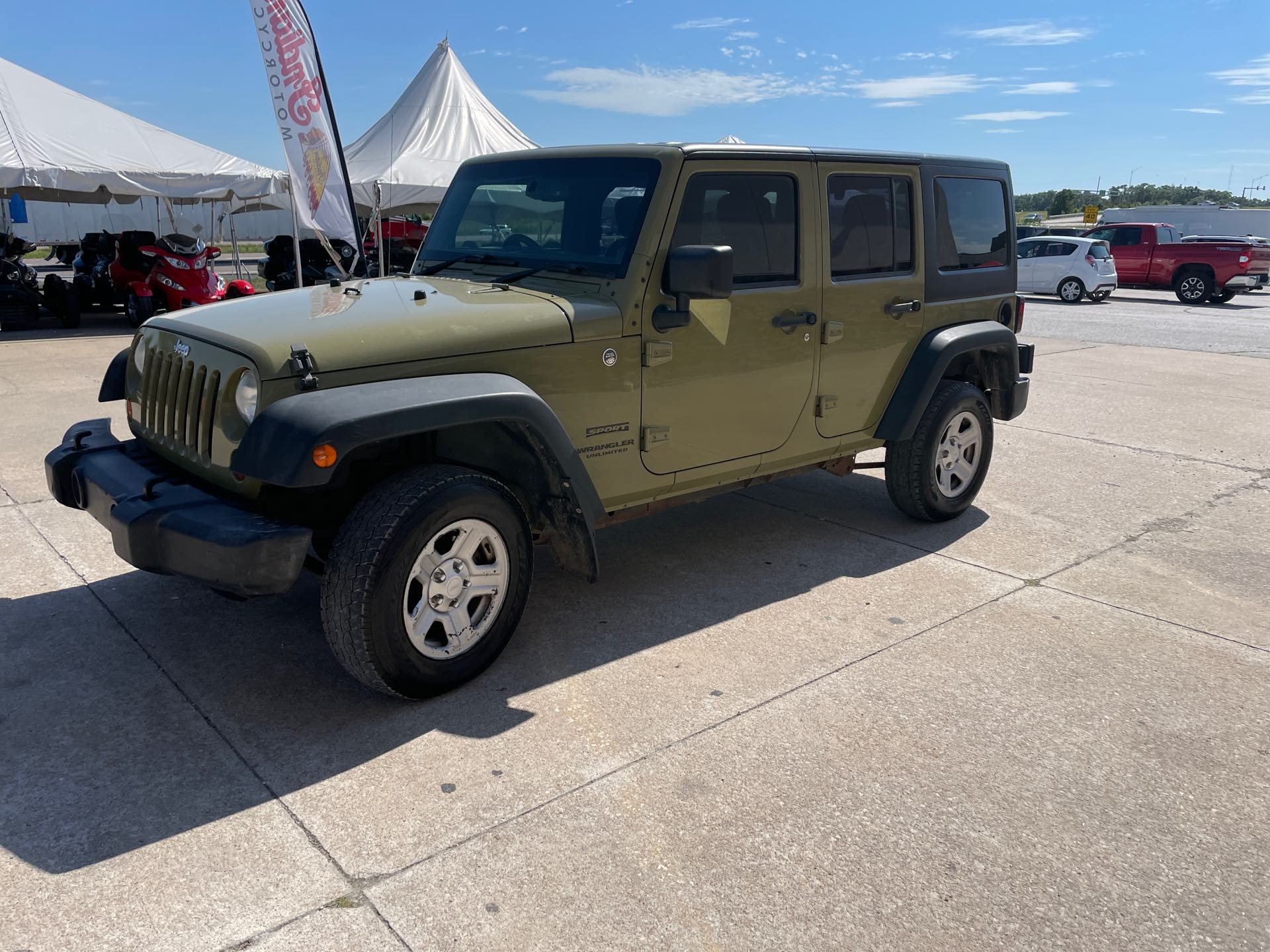 2013 Jeep Wrangler Unlimited at Head Indian Motorcycle