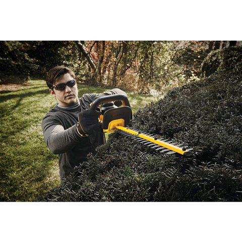 2023 Dewalt 20V Hedge Trimmer 22 at McKinney Outdoor Superstore