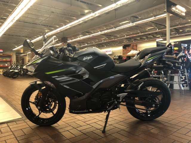 2022 Kawasaki Ninja 400 Base at Wild West Motoplex