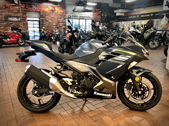 2022 Kawasaki Ninja 400 Base at Wild West Motoplex