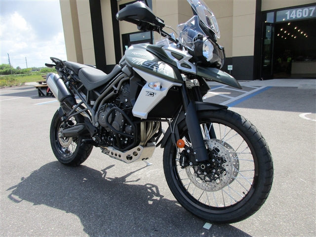 triumph tiger 800 xcx on road price