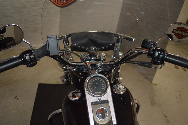 2004 Harley-Davidson Softail Heritage Softail Classic at Suburban Motors Harley-Davidson