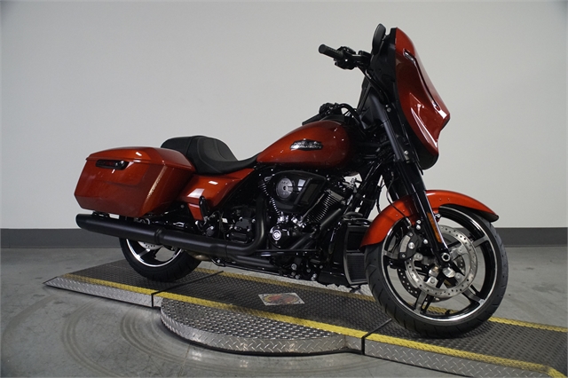 2024 Harley-Davidson Street Glide Base at Outlaw Harley-Davidson
