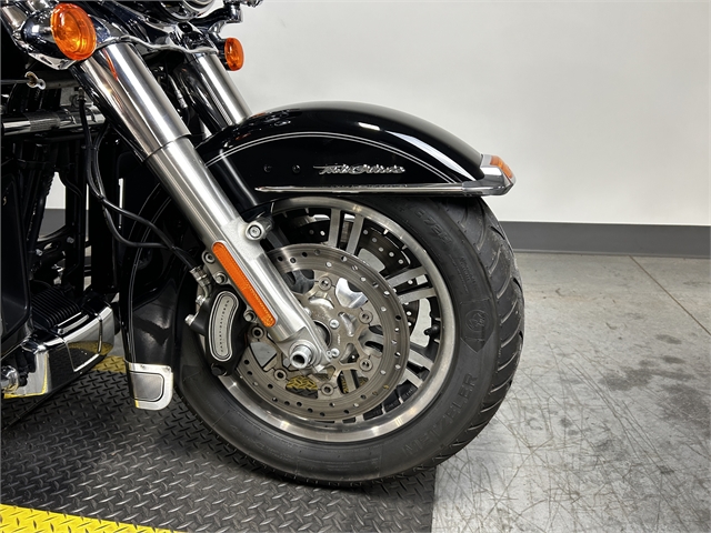 2014 Harley-Davidson Trike Tri Glide Ultra at Worth Harley-Davidson