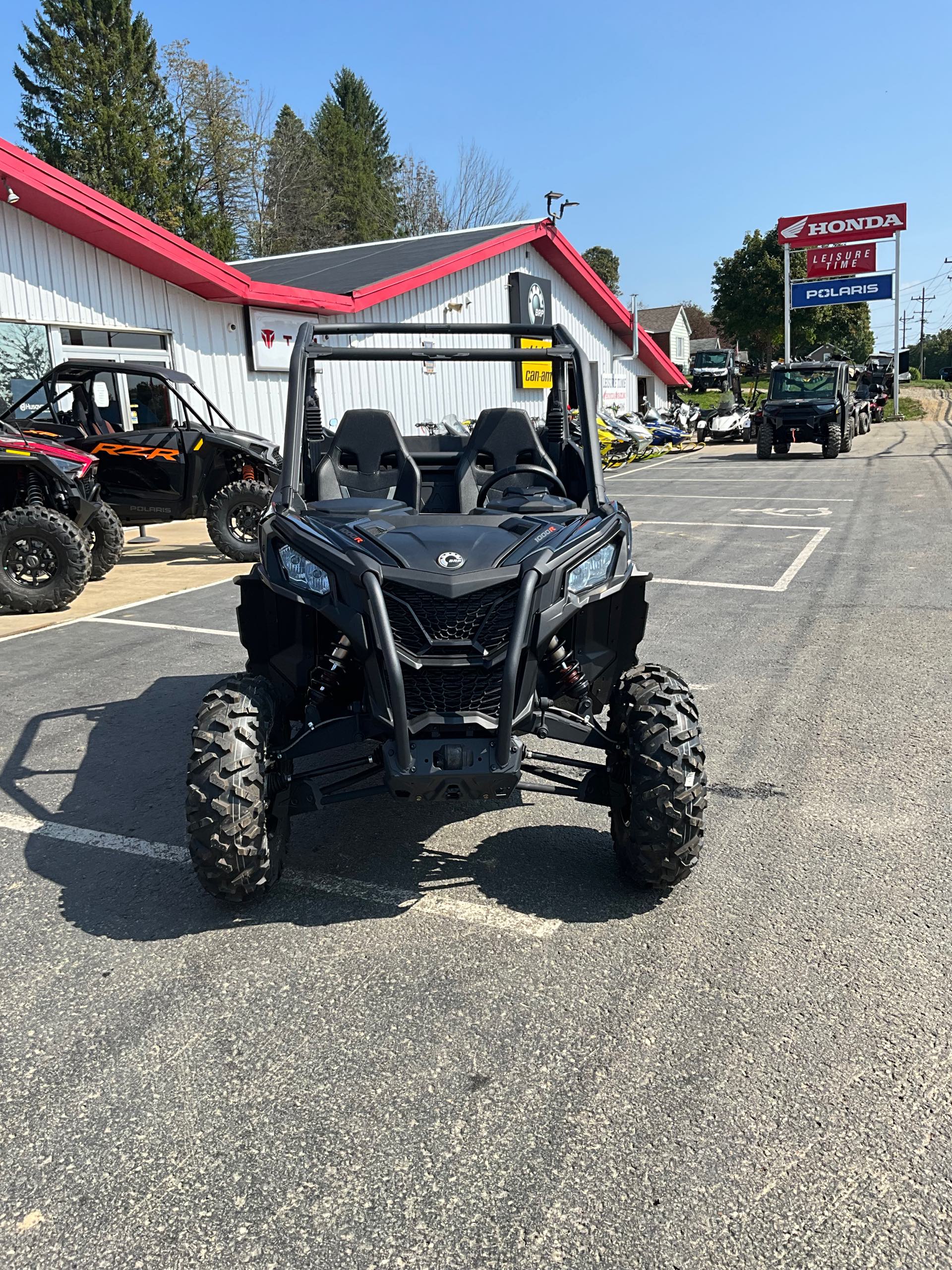 2023 Can-Am Maverick Sport DPS 1000R at Leisure Time Powersports of Corry
