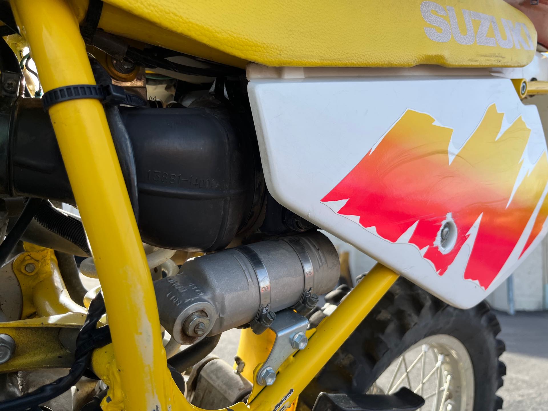 1991 Suzuki DR350 at Mount Rushmore Motorsports