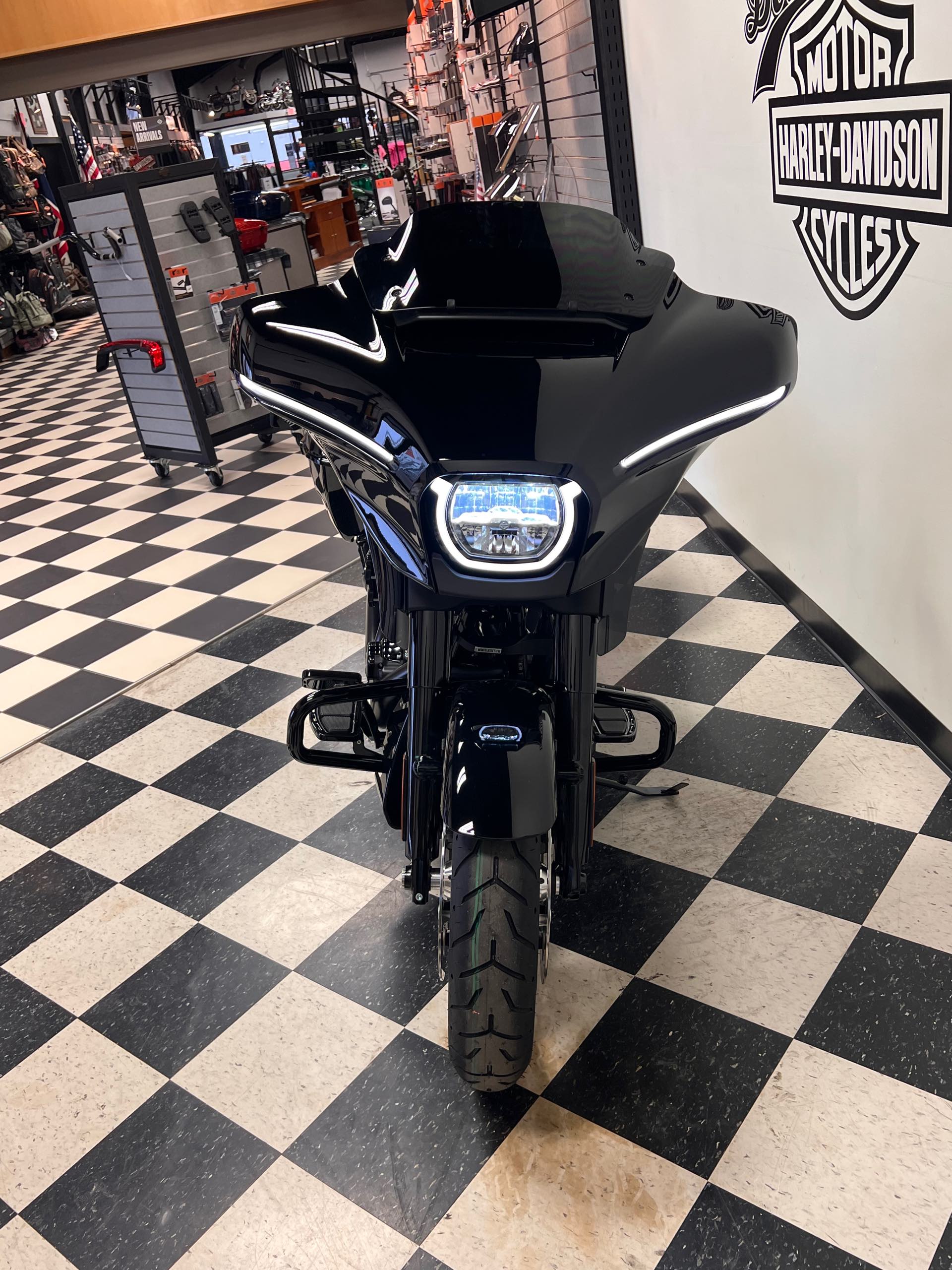 2024 Harley-Davidson Street Glide Base at Deluxe Harley Davidson