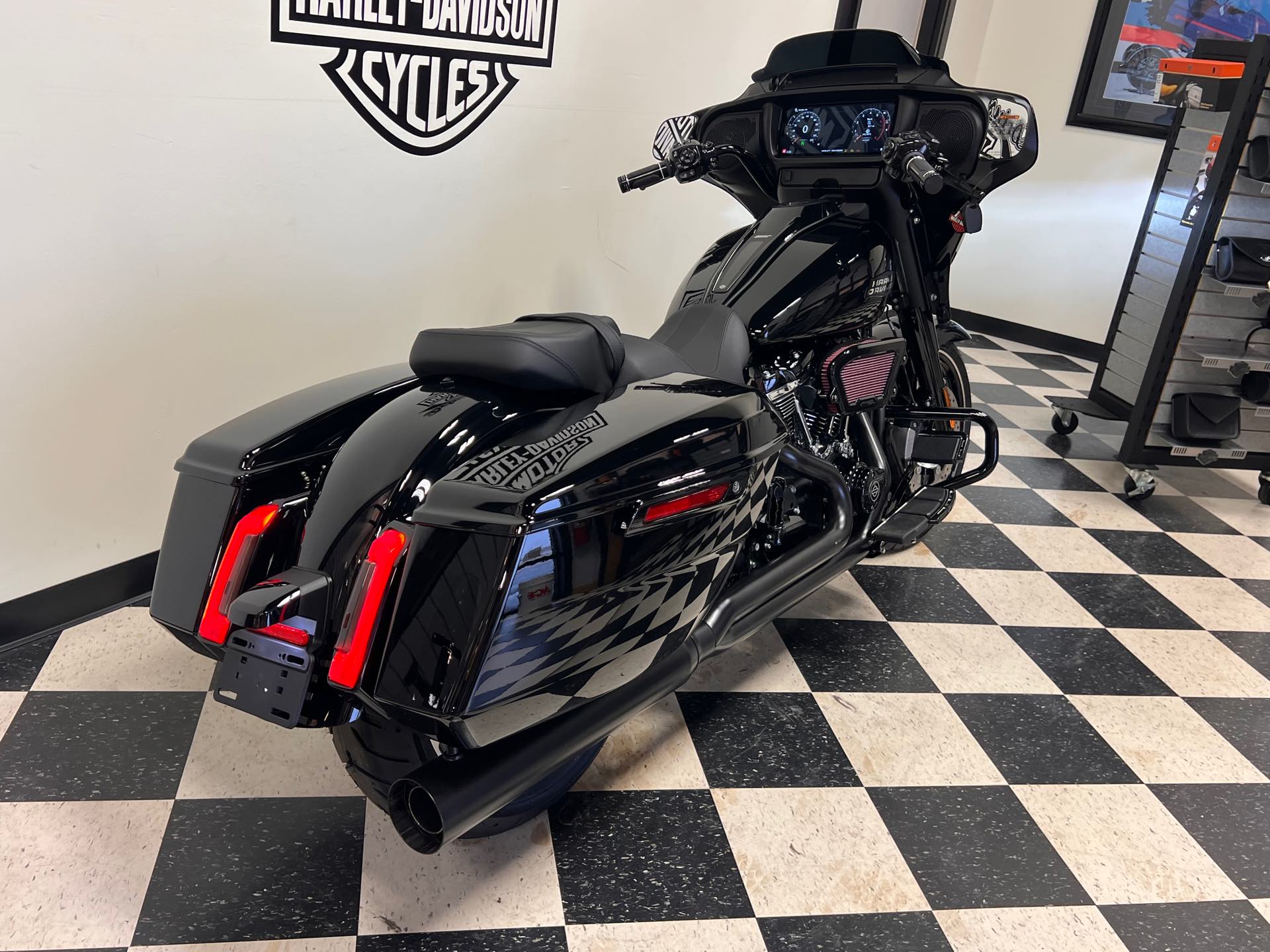 2024 Harley-Davidson Street Glide Base at Deluxe Harley Davidson