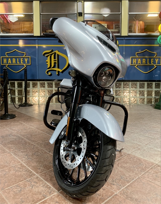 2019 Harley-Davidson Street Glide Special at South East Harley-Davidson