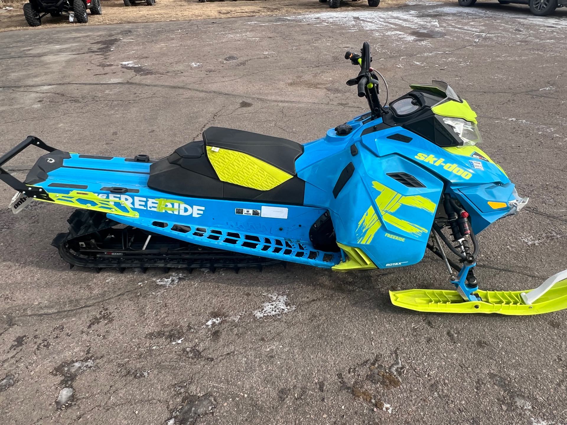 2017 Ski-Doo Freeride 146 800R E-TEC at Interlakes Sport Center