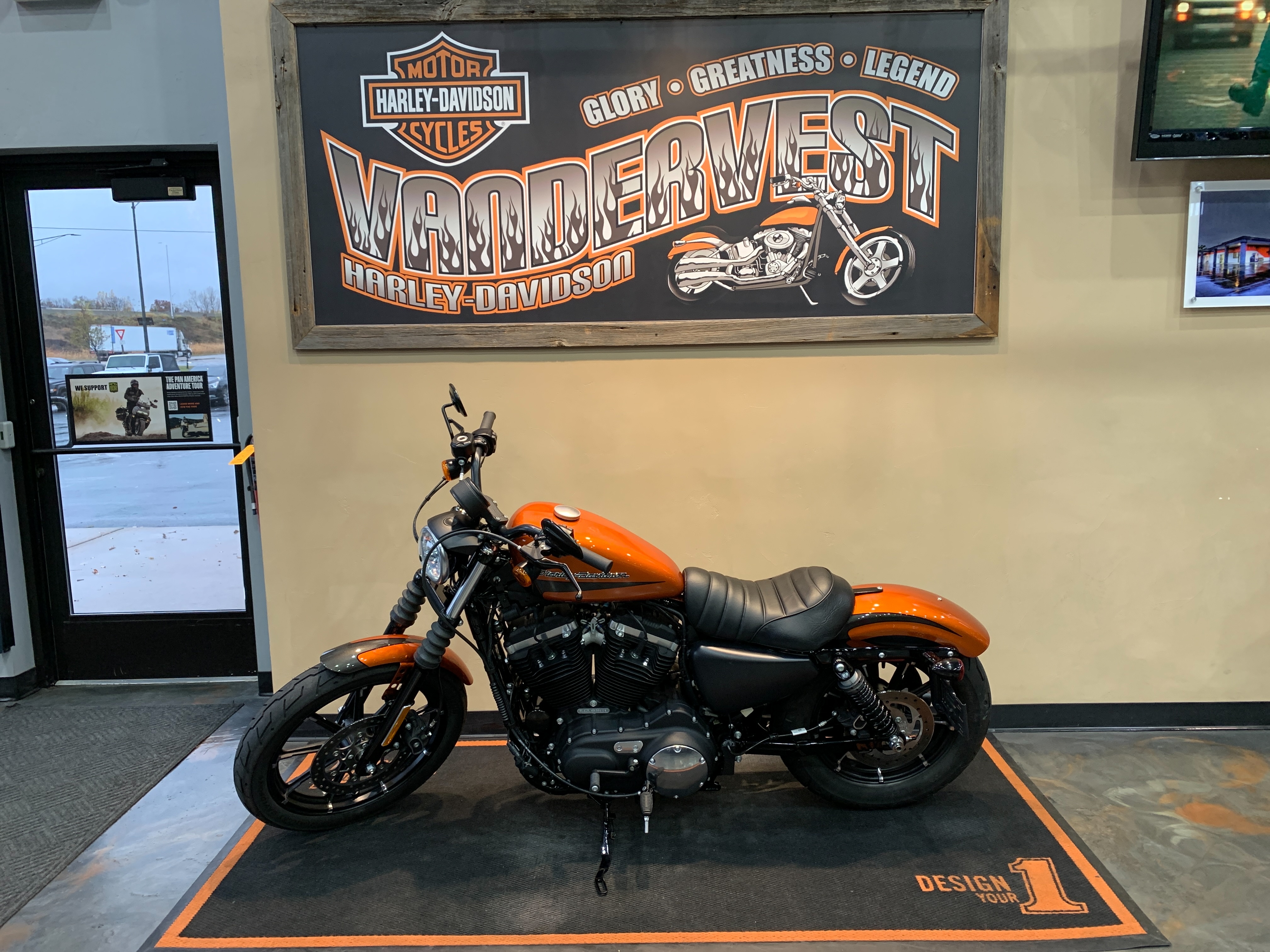 2020 Harley-Davidson Sportster Iron 883 at Vandervest Harley-Davidson, Green Bay, WI 54303