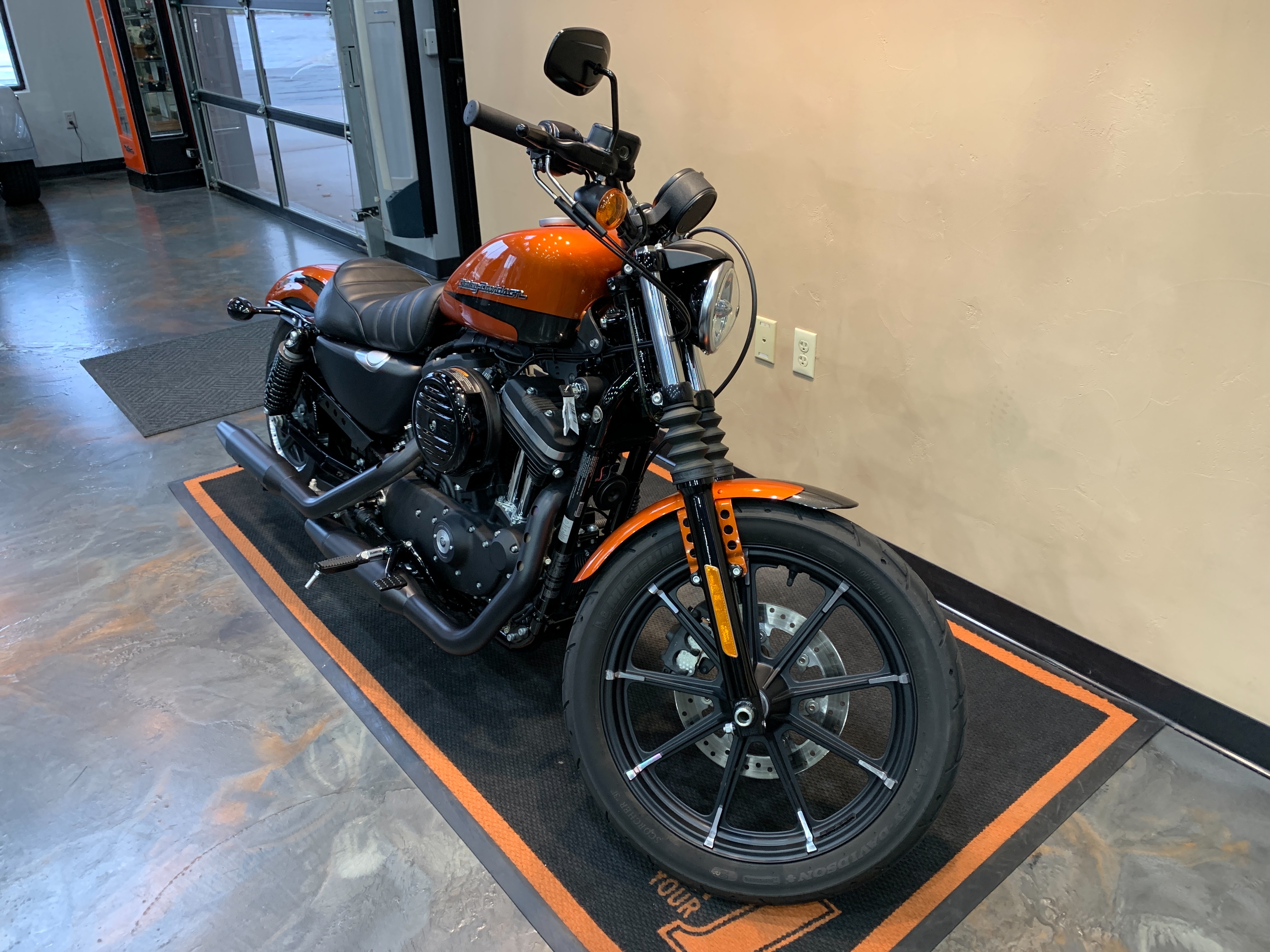 2020 Harley-Davidson Sportster Iron 883 at Vandervest Harley-Davidson, Green Bay, WI 54303