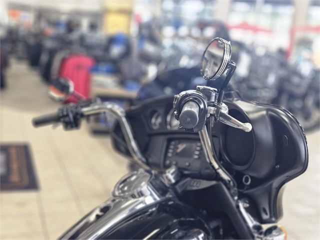 2016 Harley-Davidson Street Glide Base at Destination Harley-Davidson®, Tacoma, WA 98424