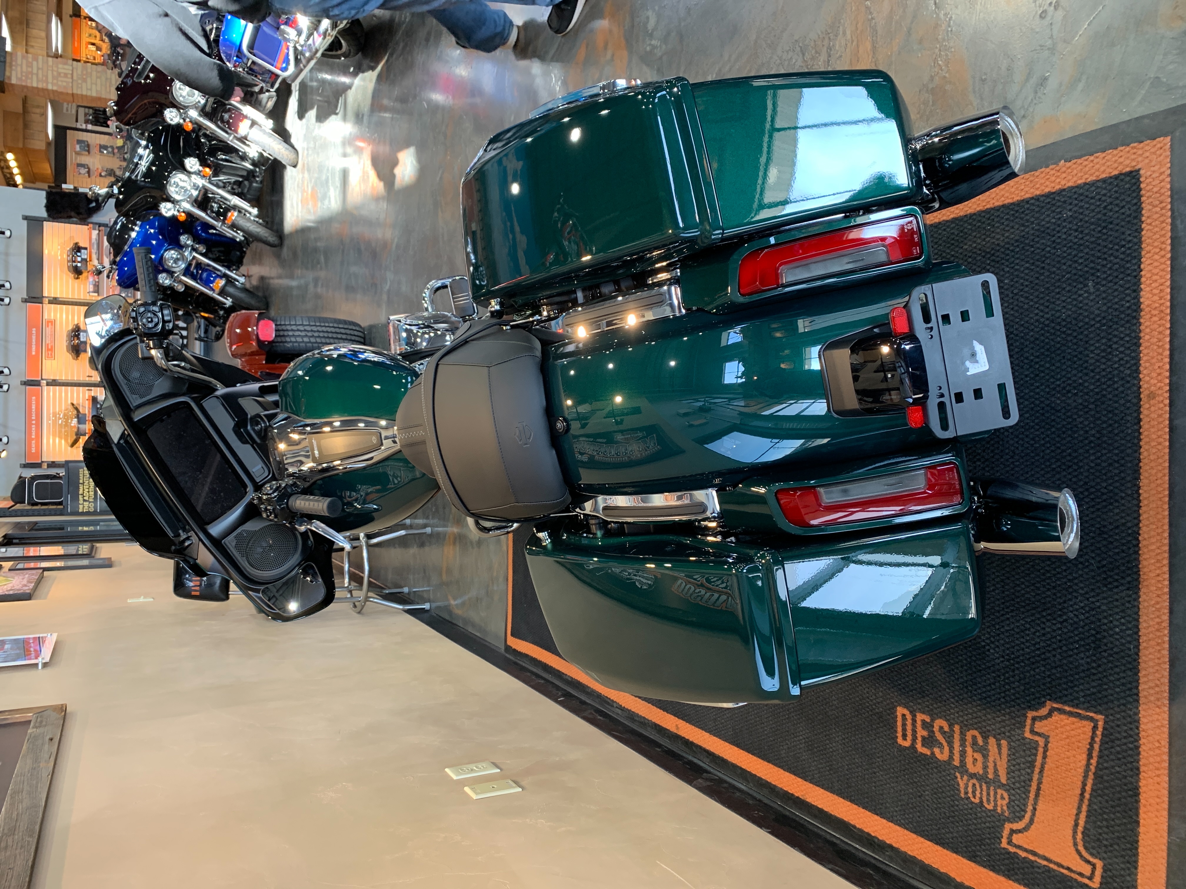 2024 Harley-Davidson Street Glide Base at Vandervest Harley-Davidson, Green Bay, WI 54303