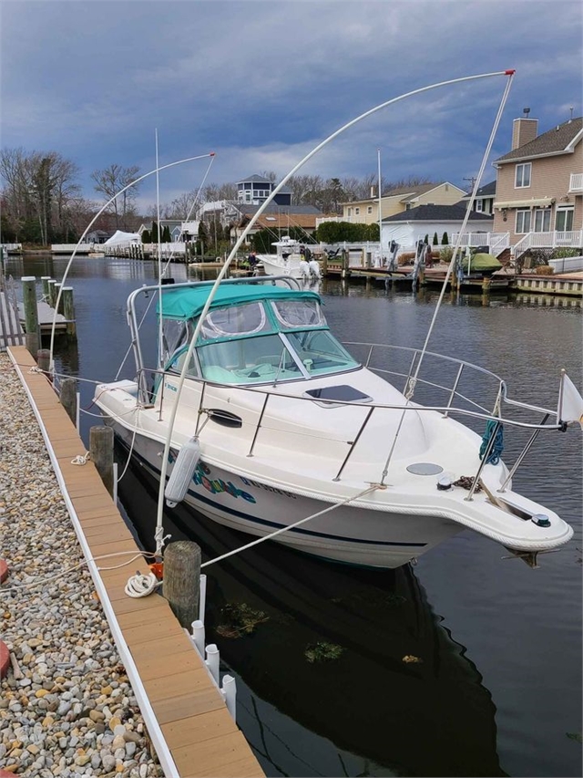 1997 Wellcraft 23 Excel Walkaround at Baywood Marina