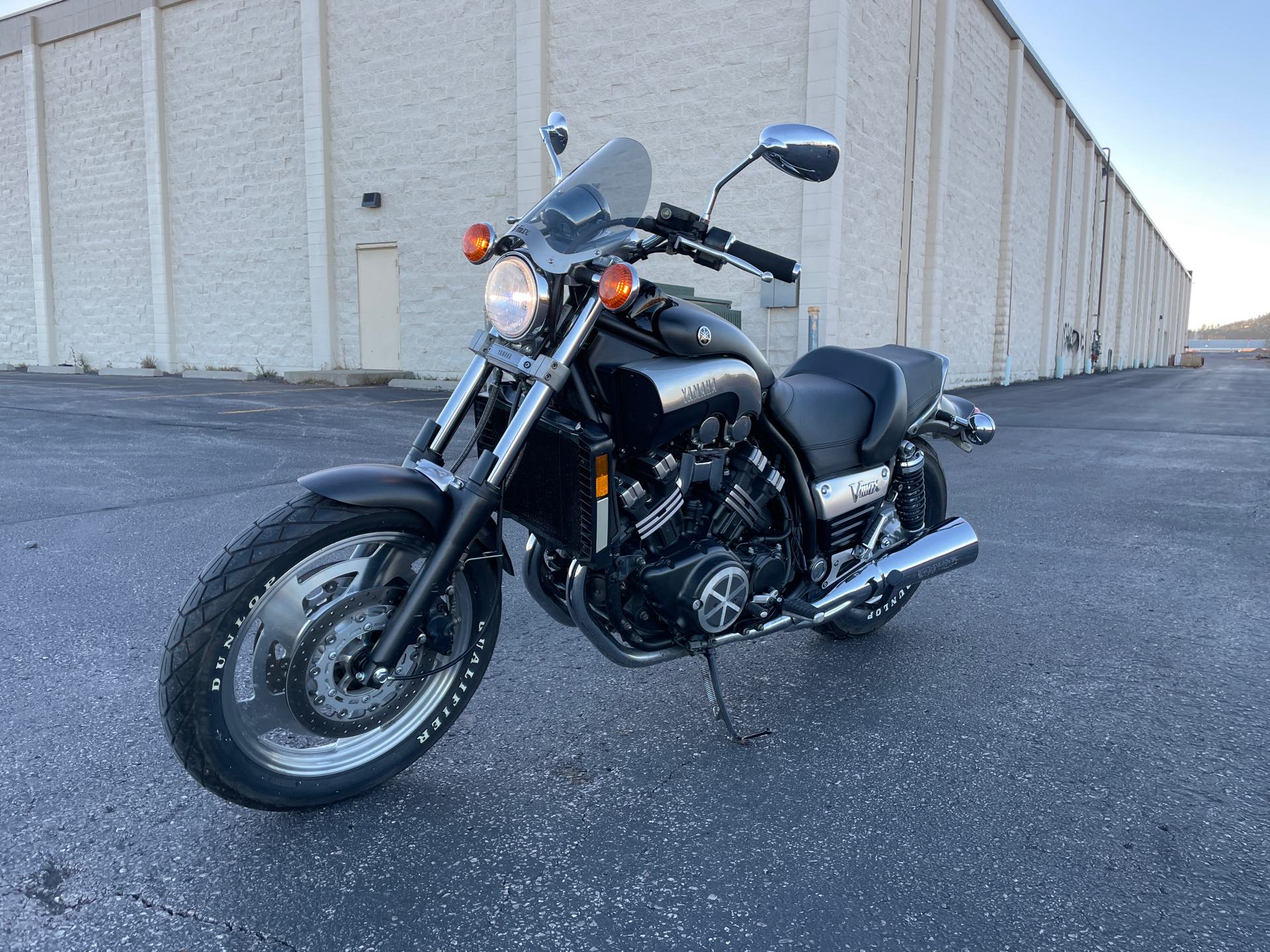 2004 Yamaha V Max Base at Mount Rushmore Motorsports