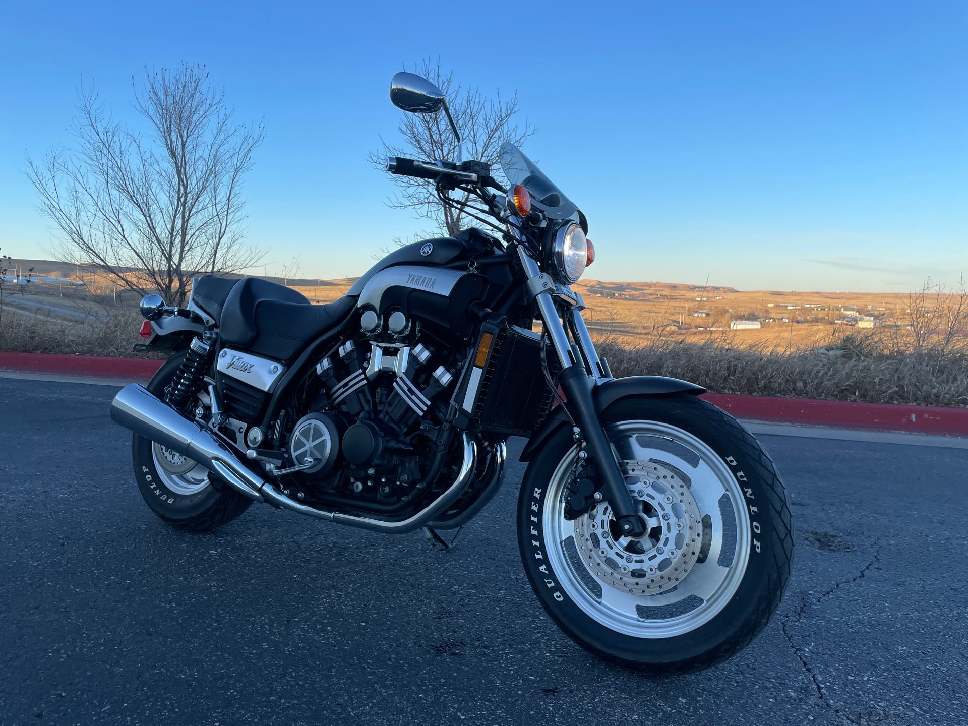 2004 Yamaha V Max Base at Mount Rushmore Motorsports