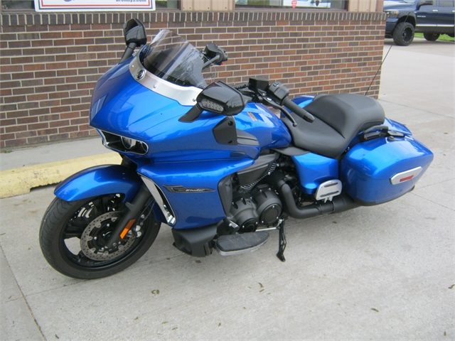 2018 Yamaha Eluder at Brenny's Motorcycle Clinic, Bettendorf, IA 52722