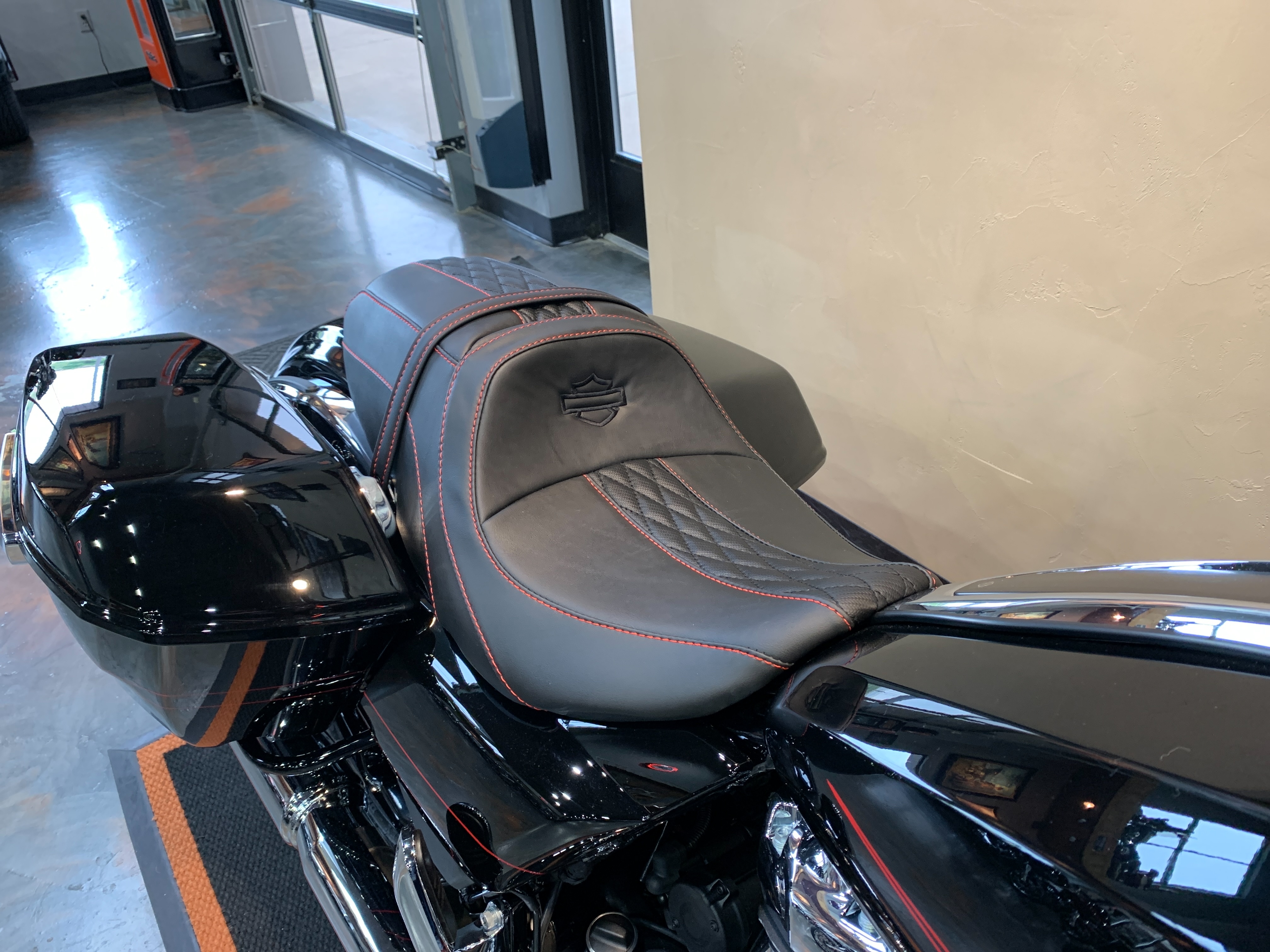 2024 Harley-Davidson Road Glide Base at Vandervest Harley-Davidson, Green Bay, WI 54303