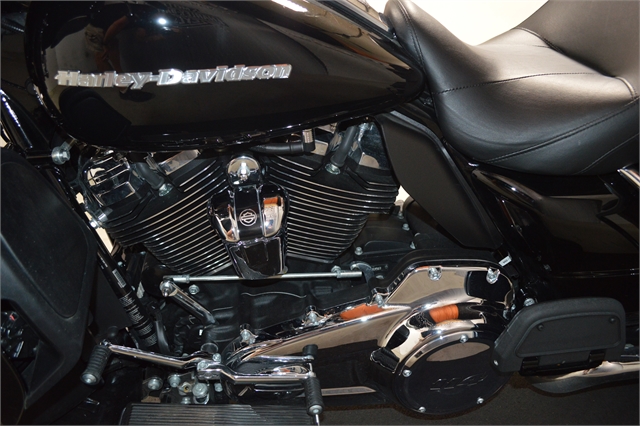 2022 Harley-Davidson Electra Glide Ultra Limited at Suburban Motors Harley-Davidson