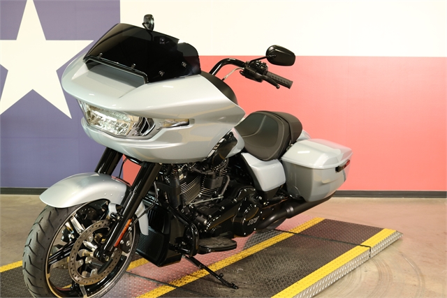 2024 Harley-Davidson Road Glide Base at Texas Harley