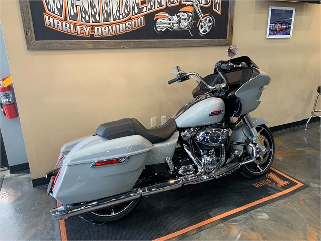 2024 Harley-Davidson Road Glide Base at Vandervest Harley-Davidson, Green Bay, WI 54303