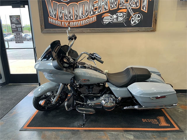 2024 Harley-Davidson Road Glide Base at Vandervest Harley-Davidson, Green Bay, WI 54303