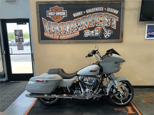 2024 Harley-Davidson Road Glide Base at Vandervest Harley-Davidson, Green Bay, WI 54303