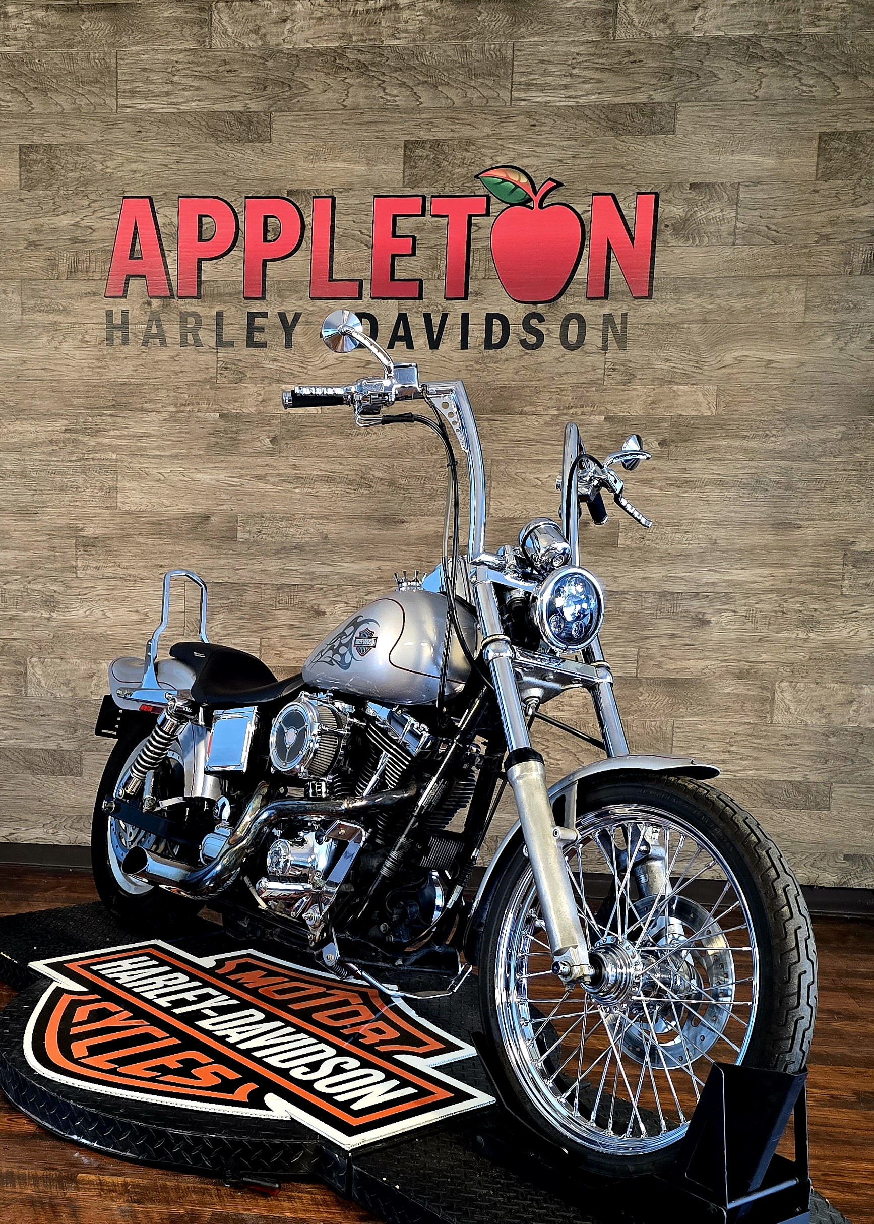 2002 Harley-Davidson FXDWG at Appleton Harley-Davidson