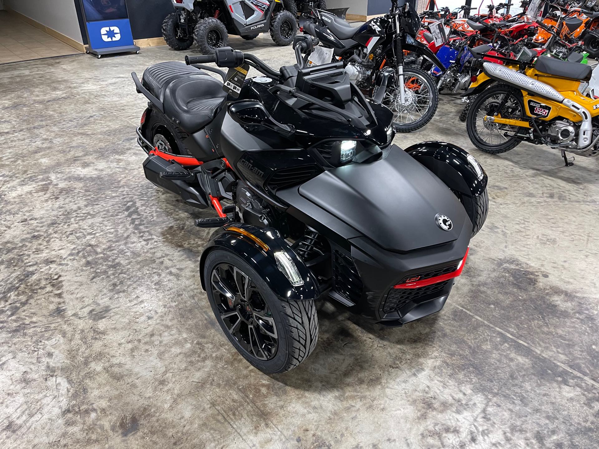 2024 Can-Am Spyder F3 at Iron Hill Powersports