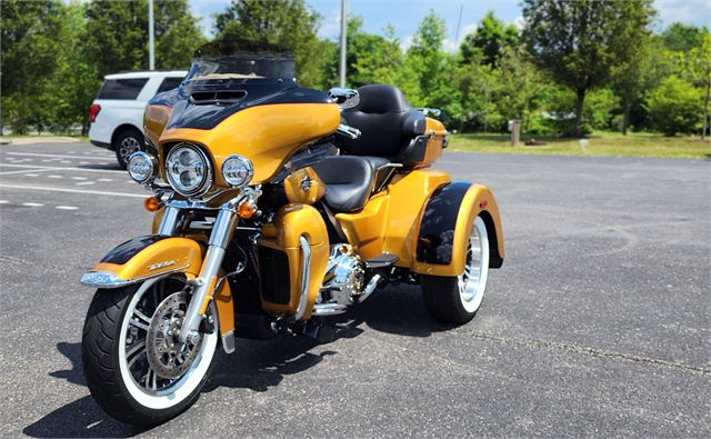 2023 Harley-Davidson Trike Tri Glide Ultra at All American Harley-Davidson, Hughesville, MD 20637