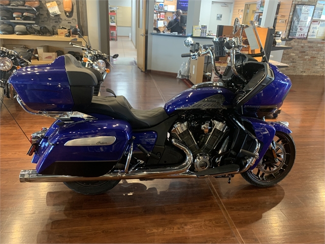 2022 Indian Challenger Limited at Indian Motorcycle of Northern Kentucky