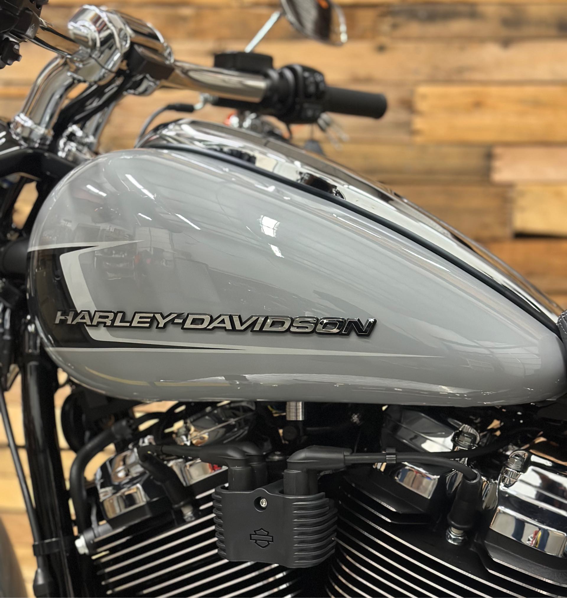 2024 Harley-Davidson Softail Breakout at Lumberjack Harley-Davidson