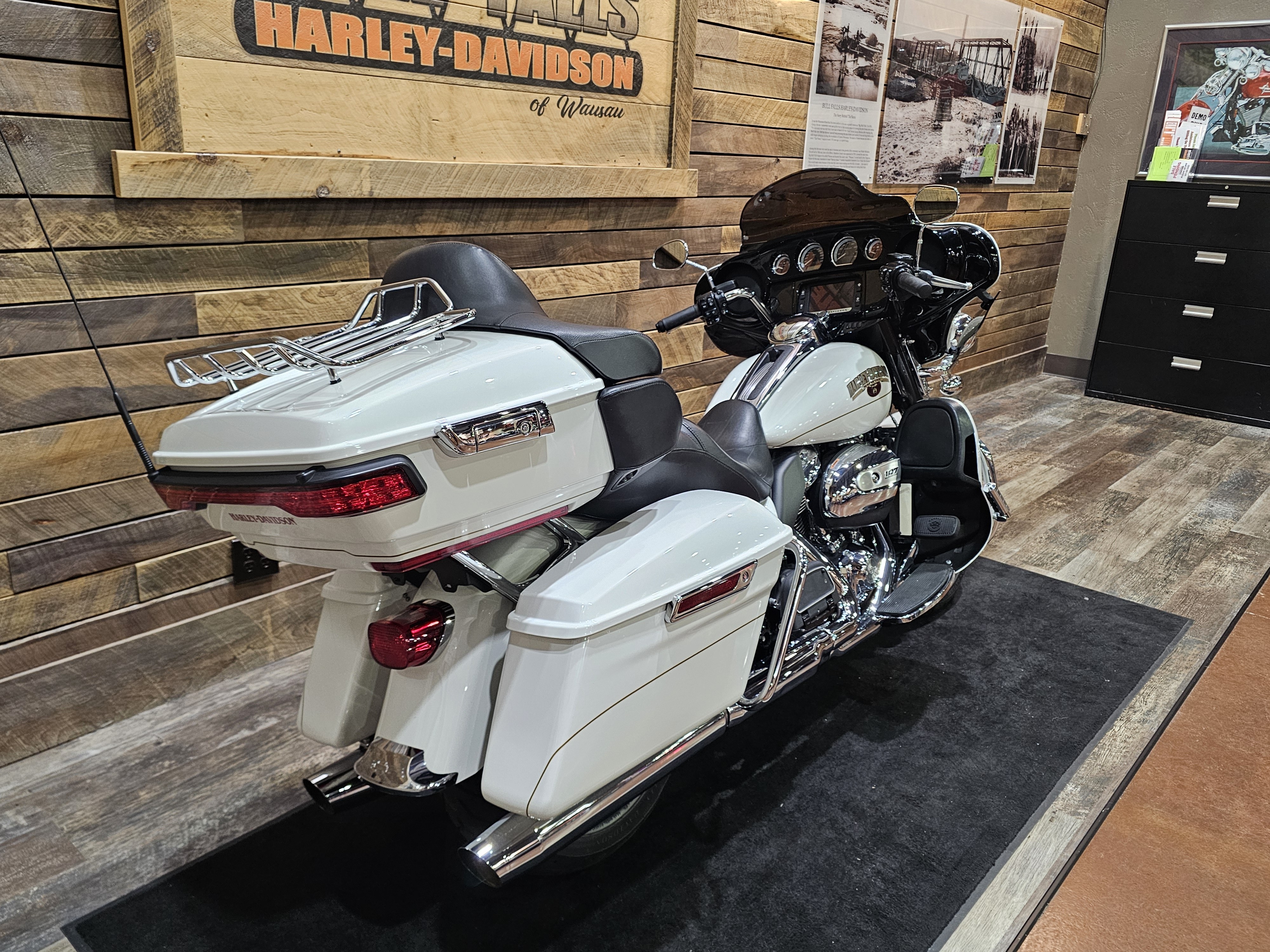 2017 Harley-Davidson Electra Glide Ultra Limited at Bull Falls Harley-Davidson