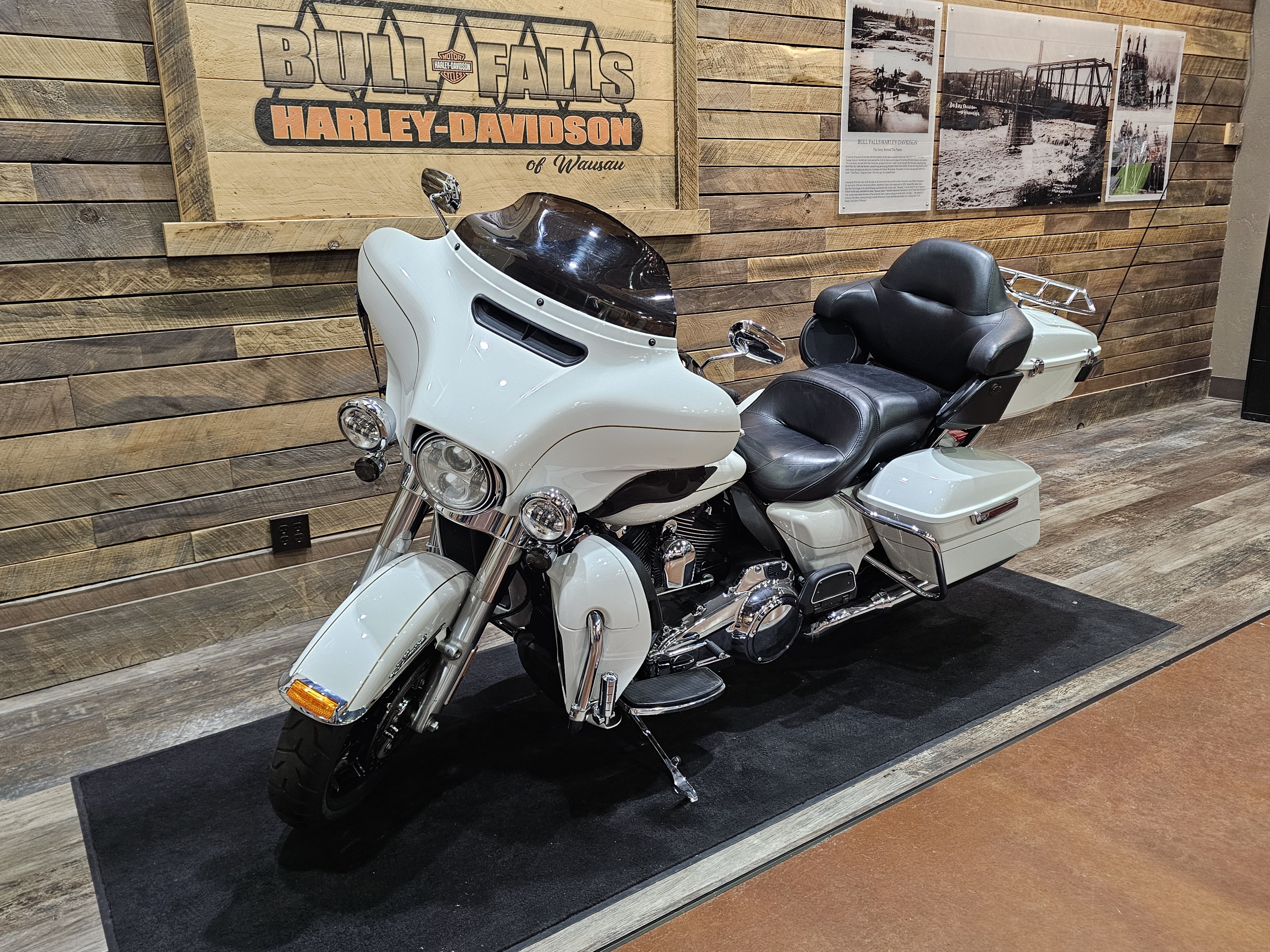 2017 Harley-Davidson Electra Glide Ultra Limited at Bull Falls Harley-Davidson