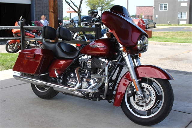 2009 Harley-Davidson Street Glide Base at Outlaw Harley-Davidson