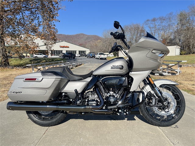 2022 Harley-Davidson Road Glide® CVO™ Road Glide®