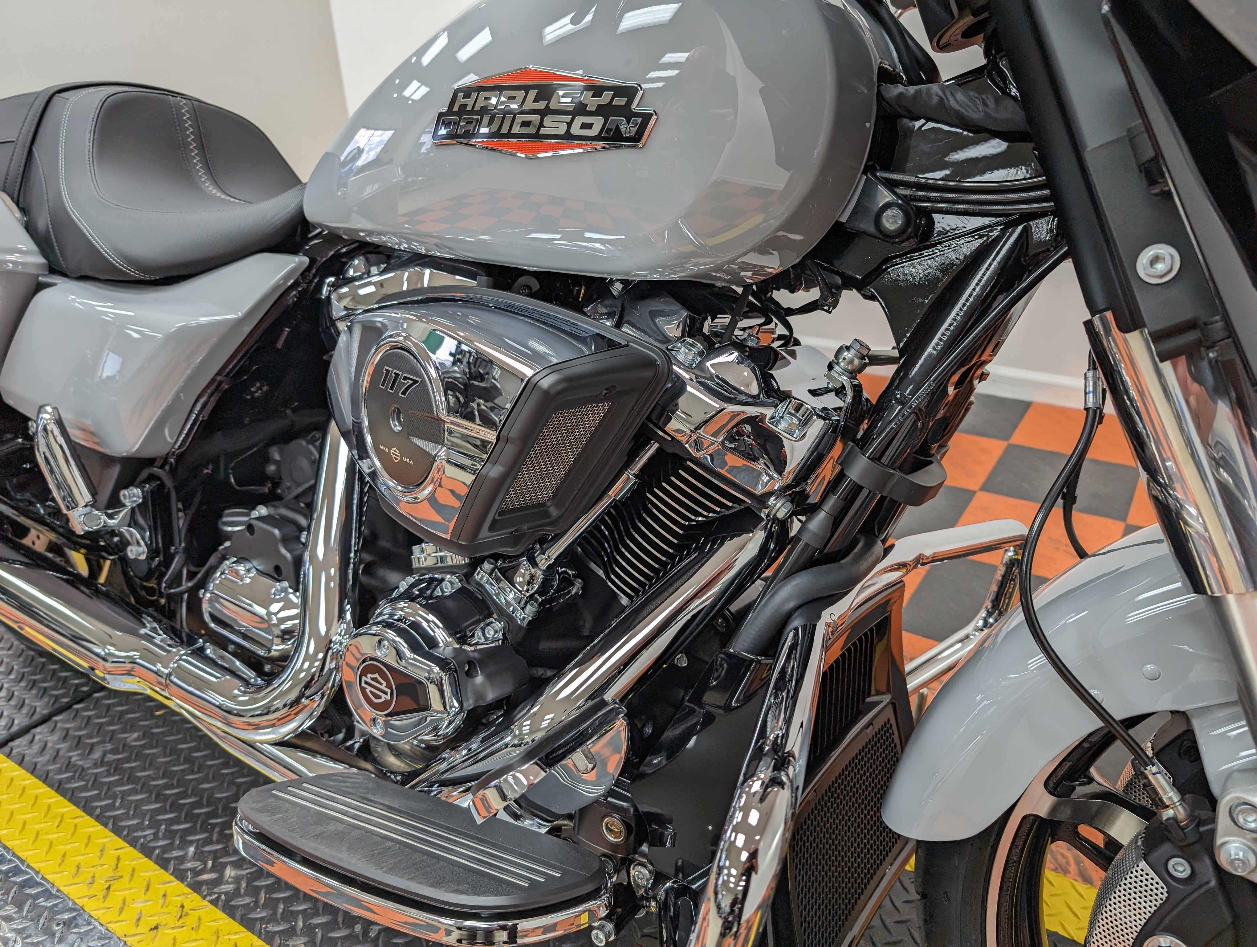 2024 Harley-Davidson Street Glide Base at Harley-Davidson of Indianapolis