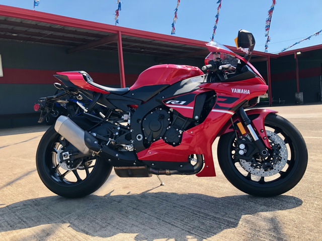 2019 Yamaha YZF R1 at Wild West Motoplex