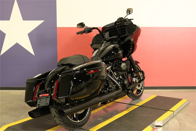 2024 Harley-Davidson Road Glide Base at Texas Harley