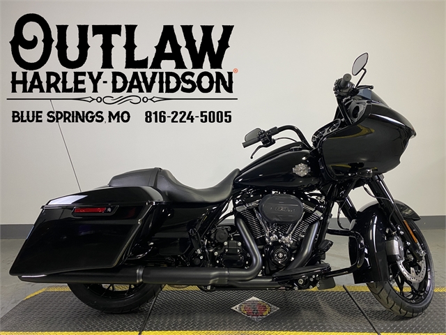 2023 Harley-Davidson Road Glide Special at Outlaw Harley-Davidson