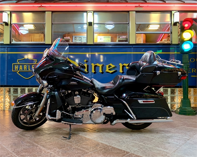 2015 Harley-Davidson Electra Glide Ultra Classic at South East Harley-Davidson