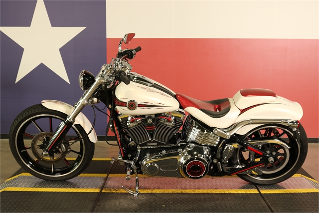 2014 Harley-Davidson Softail Breakout at Texas Harley