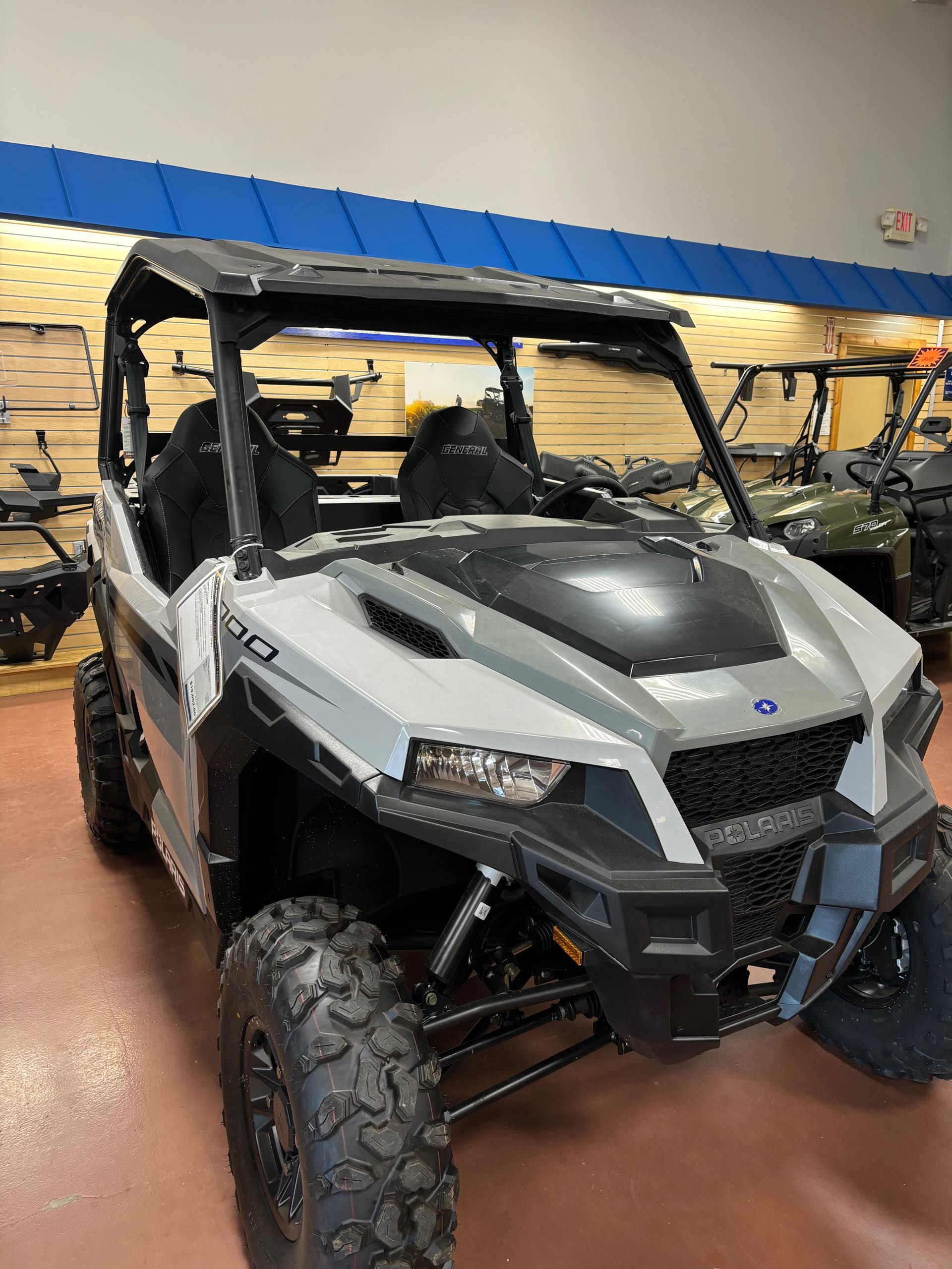 2024 Polaris GENERAL 1000 Sport at Midwest Polaris, Batavia, OH 45103