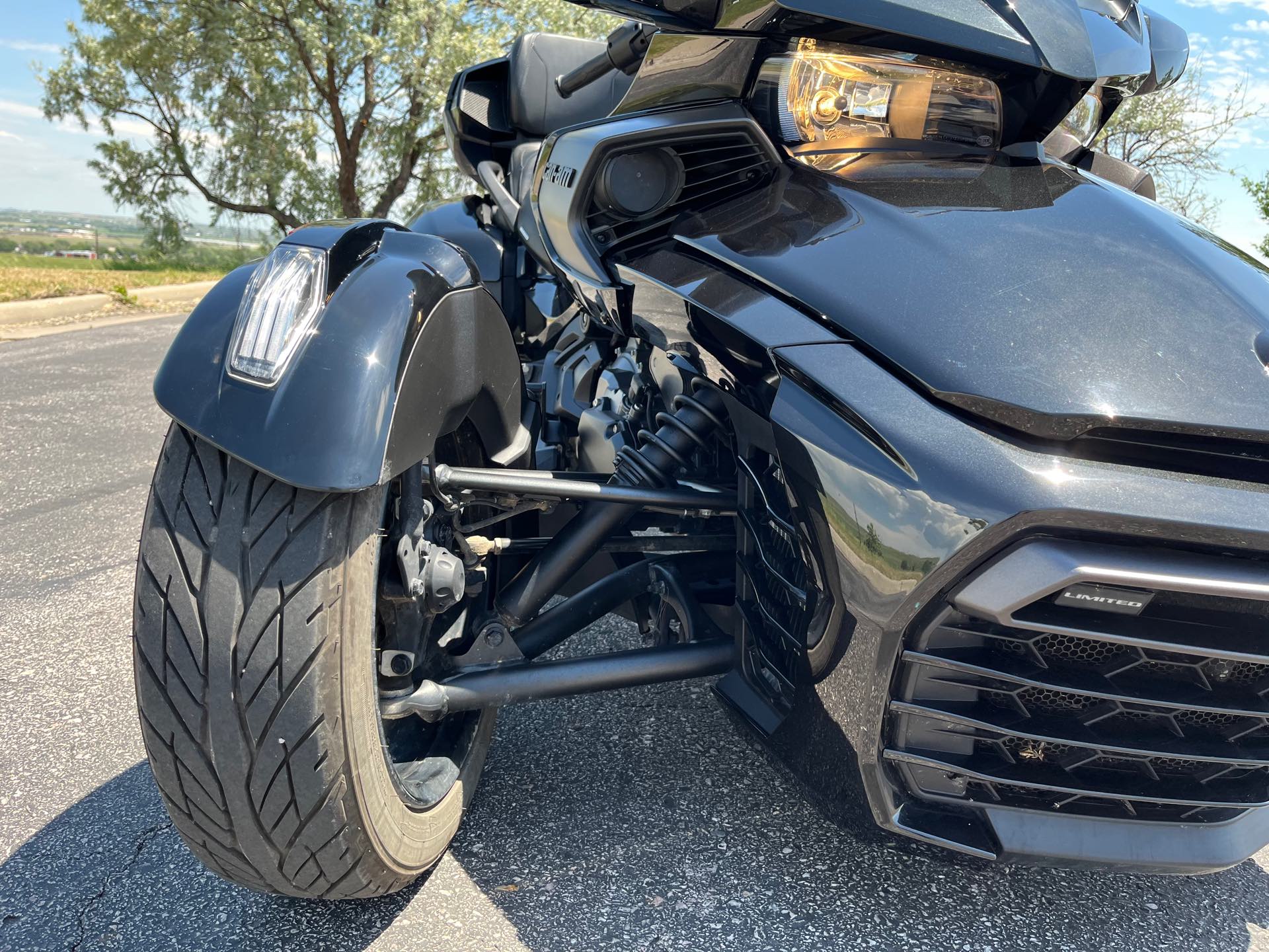 2019 Can-Am Spyder F3 Limited at Mount Rushmore Motorsports