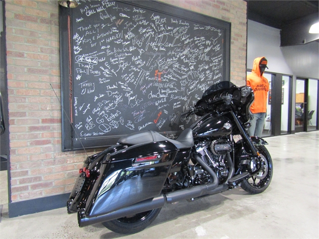 2021 Harley-Davidson Street Glide Special at Cox's Double Eagle Harley-Davidson