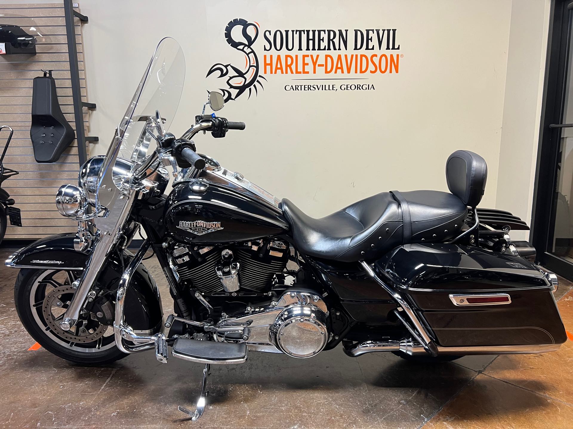 2017 Harley-Davidson Road King Base at Southern Devil Harley-Davidson