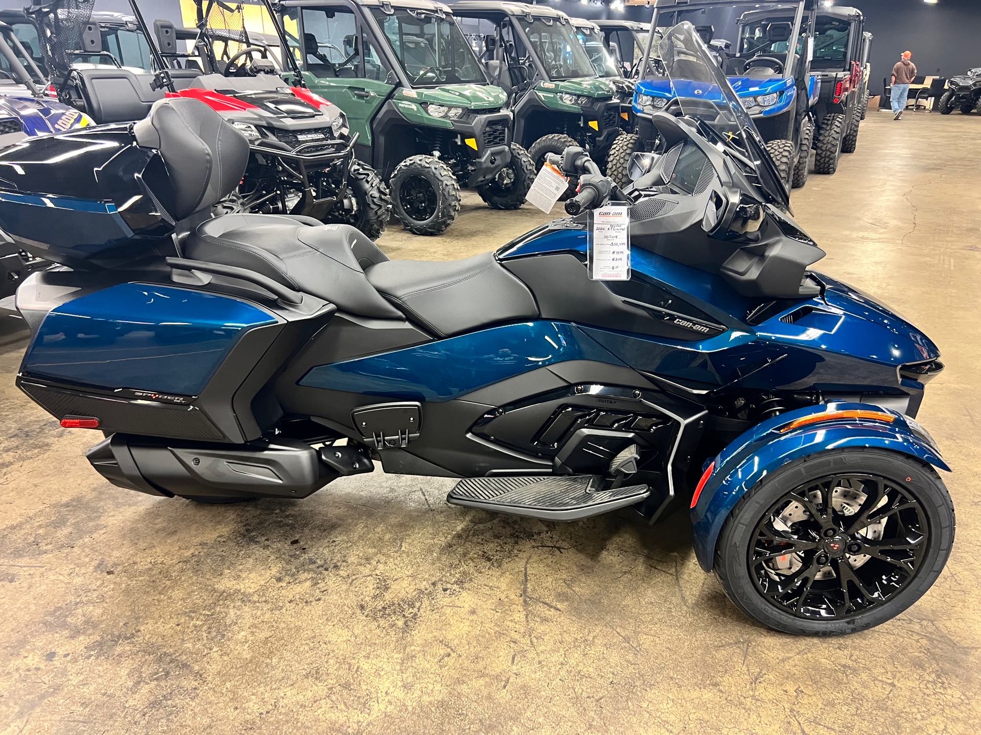 2024 Can-Am Spyder RT Limited at Sloans Motorcycle ATV, Murfreesboro, TN, 37129