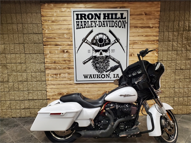 2017 Harley-Davidson Street Glide Special at Iron Hill Harley-Davidson